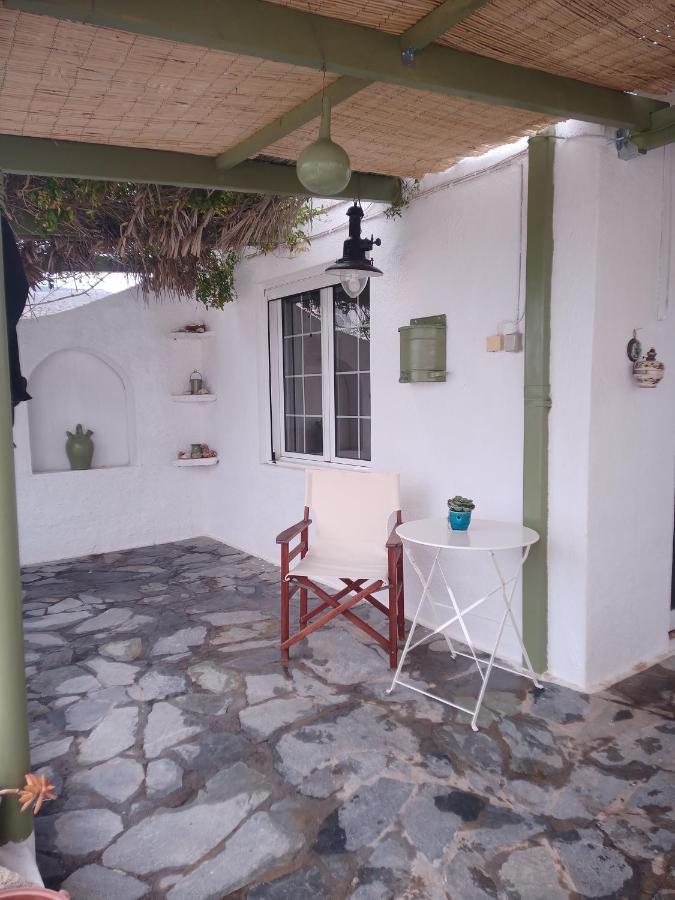 Cosy Studio In Allopronoia Sikinos Alopronia Екстериор снимка