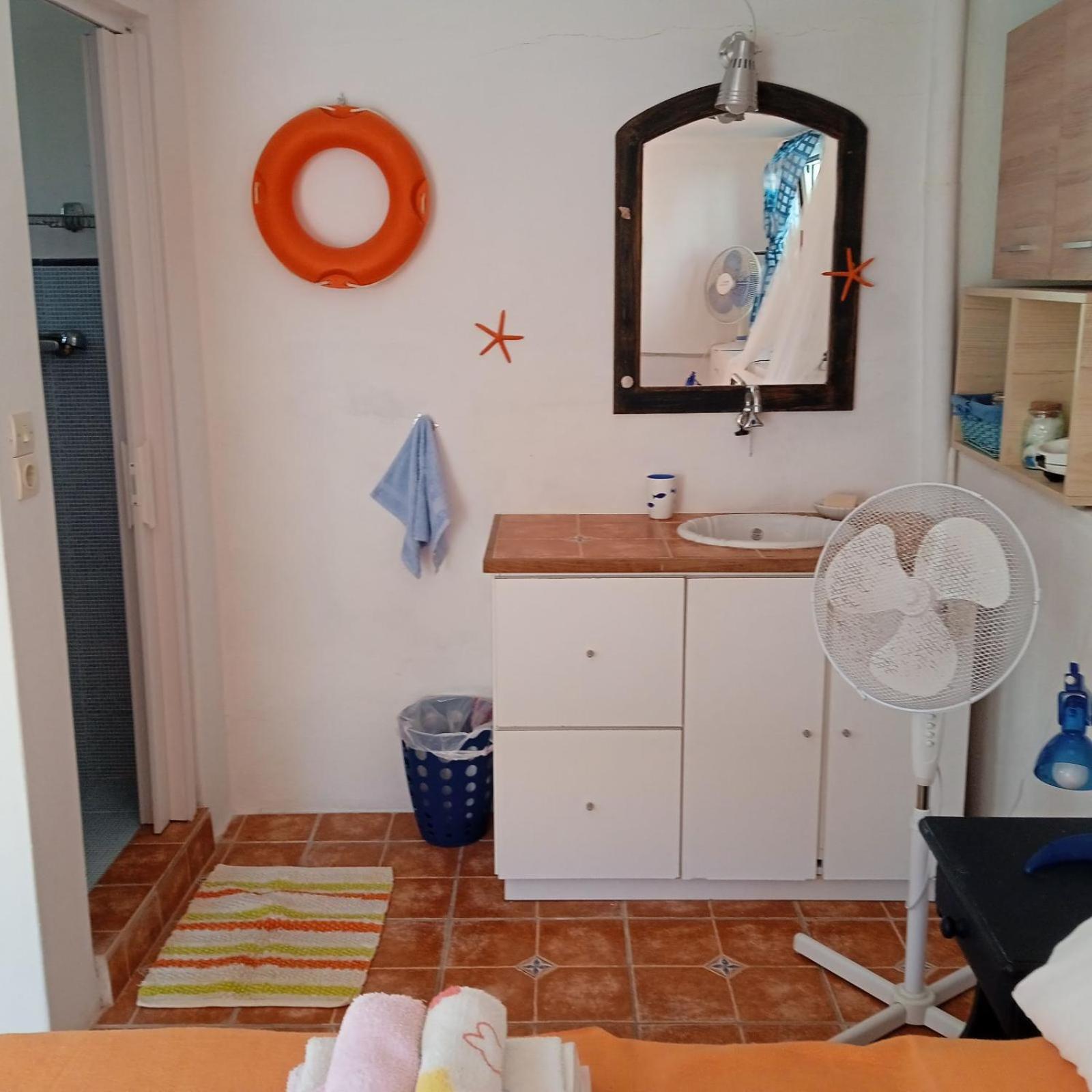 Cosy Studio In Allopronoia Sikinos Alopronia Екстериор снимка
